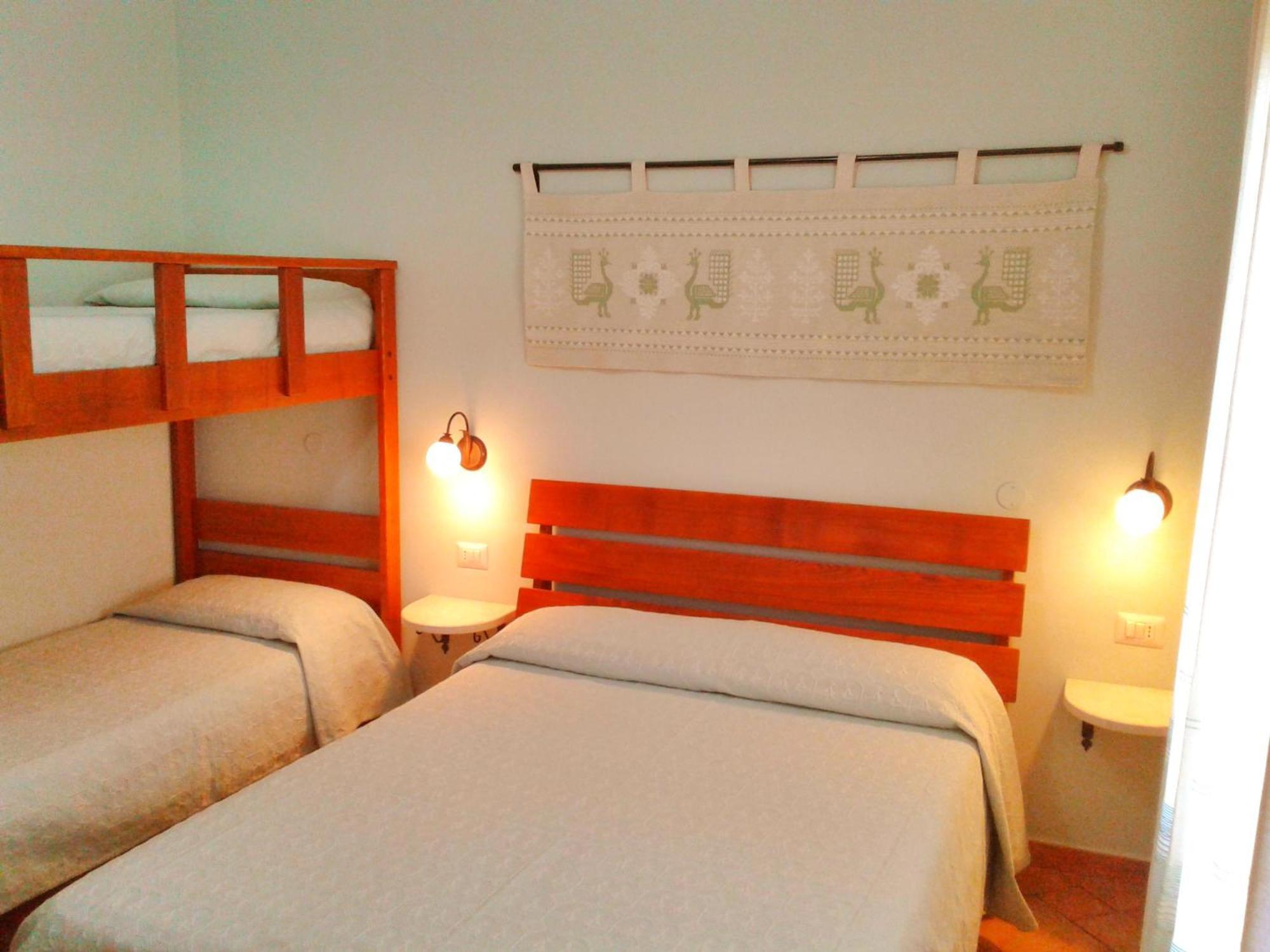 Nuraghe Bianco Bed and Breakfast Santa Maria la Palma Exteriör bild